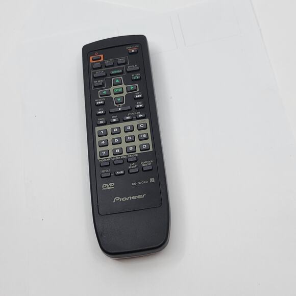 Pioneer DVD Video Remote Control CU-DV049 - Picture 8 of 9